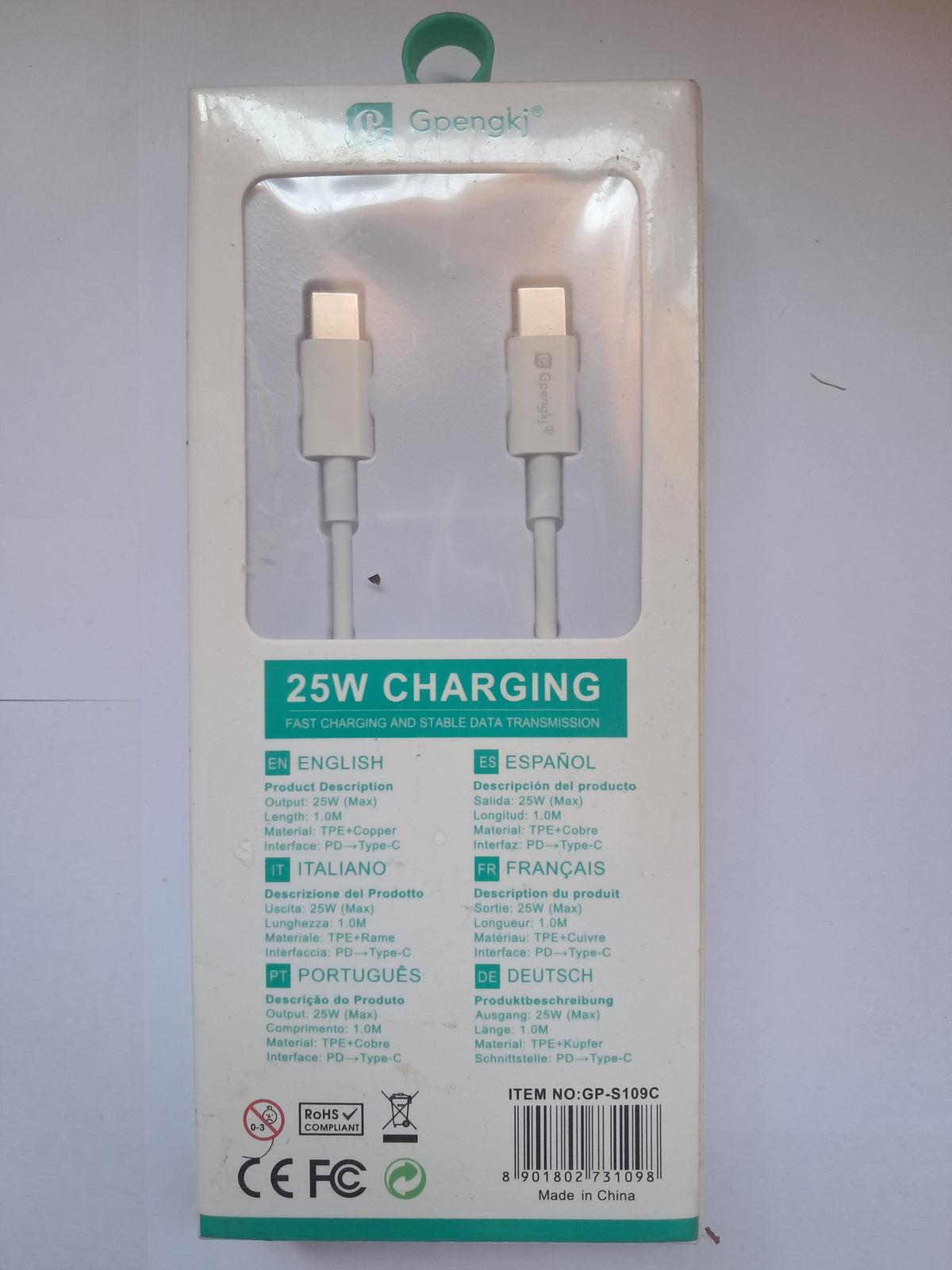 Greenoki GP-S109C white USB-C to USB-C cable in 25W charging packaging